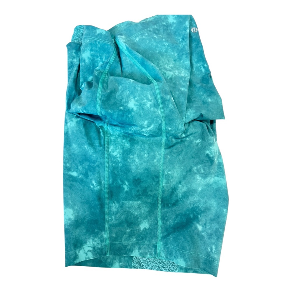 Lululemon Men’s Athletic shorts - Picture 9 of 13
